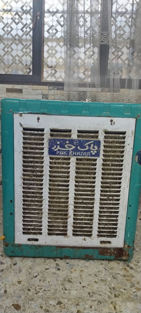 مبردة كبيرة للبيع شغالة دبل ووتر بم السعر ٧٠ الاتصال *********** او عالفيس
