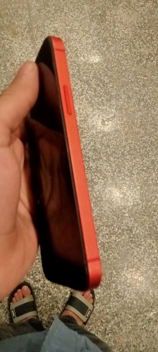 السلام عليكم جهاز ايفون 12عادي ذاكرة 64جيجا الجهاز شغال كلشي مابي بس فيس ايدي متوقف يرادلة برمجة السعر 150الف وبي مجال لشراي يدز رصيد ابو العشرة اسيا احجز الةمكاني بغداد حي اور للاستفسار هاذا رقمي واتساب او تخابرني ‏‪***********
