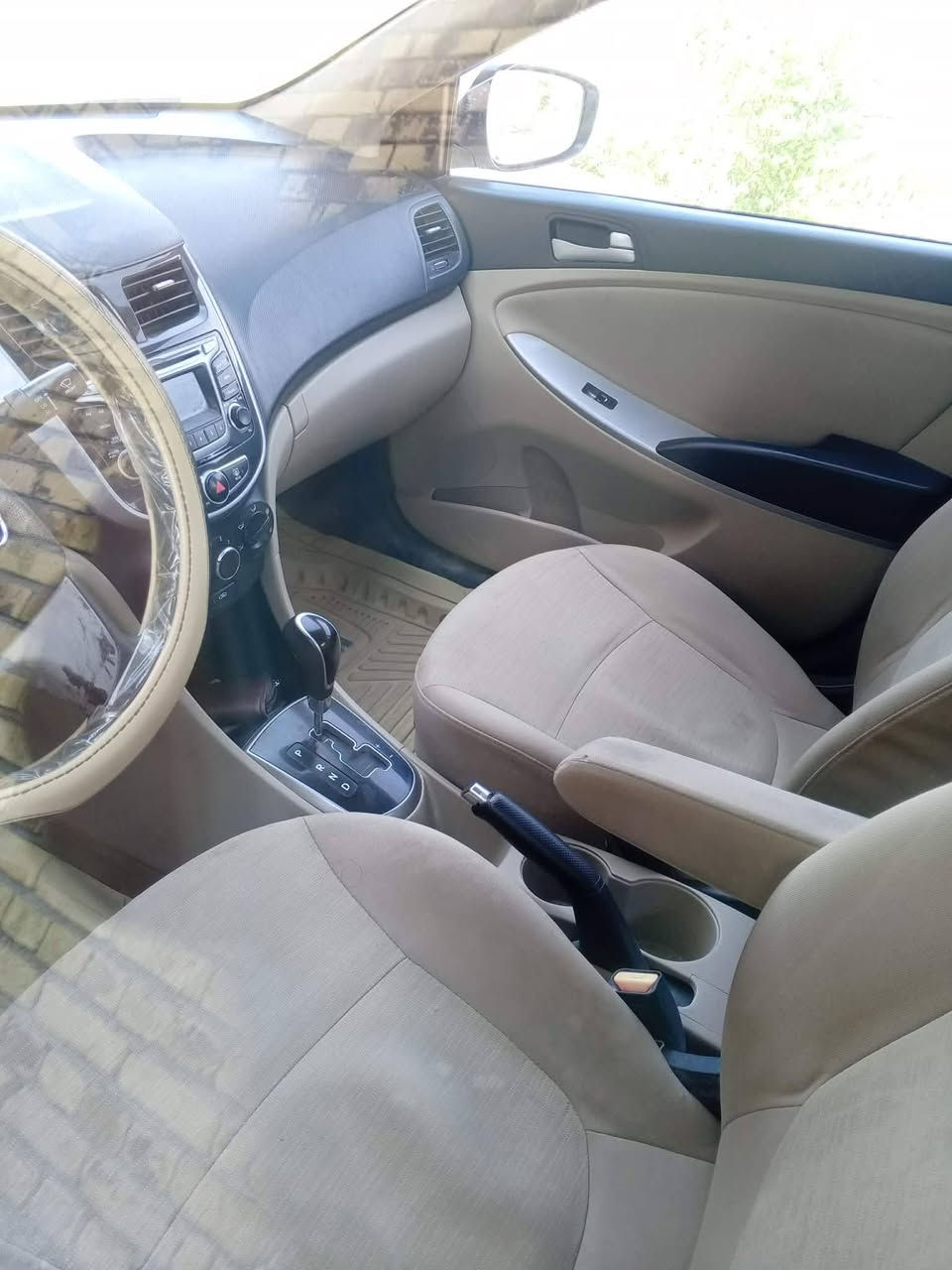 سلام عليكم
اكسنت لبيع 2016 خليجي رقمهه مثنئ الدولي مكان السياره الرميثه مكينه 1400 بيهه قطعتين صبغ بدون دواخل السعر 78 وبيهه مجال مكلف بل النشر للستفسار ***********
