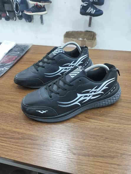 سلام عليكم احذيه باله نضيفات
القياسات من 40 لحد 42 سعر 
القطعه 10 الاف مكاني ناصريه 
حي اريدو شارع مستشفى القلب 
الاتصال او مراسله عله صفحه
***********
