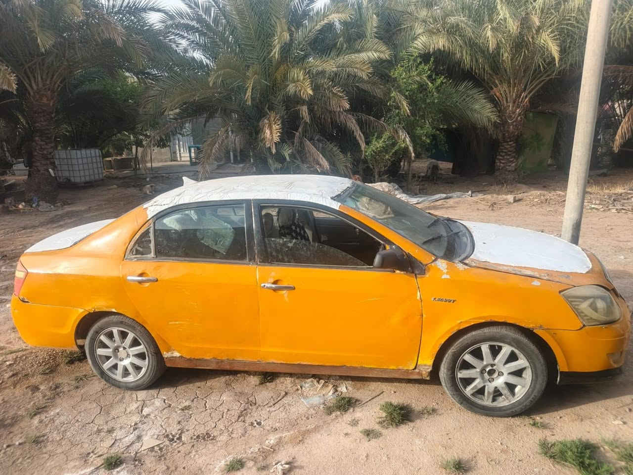 سلام عليكم مؤجود جيلي مو بل موديل ١٣ رقم بابل راعيها مؤجود بديوانيه سيارة متجايه شغلها خير من الله محرك بلاد سيارة مامعمره صحيح اطلع بيها وين ماتريد شرط سنويه صاقطه سنتين عليها هيئه ٤٠٠ غير صدك مانتعامل سعرها ١٥ تواصل ***********
