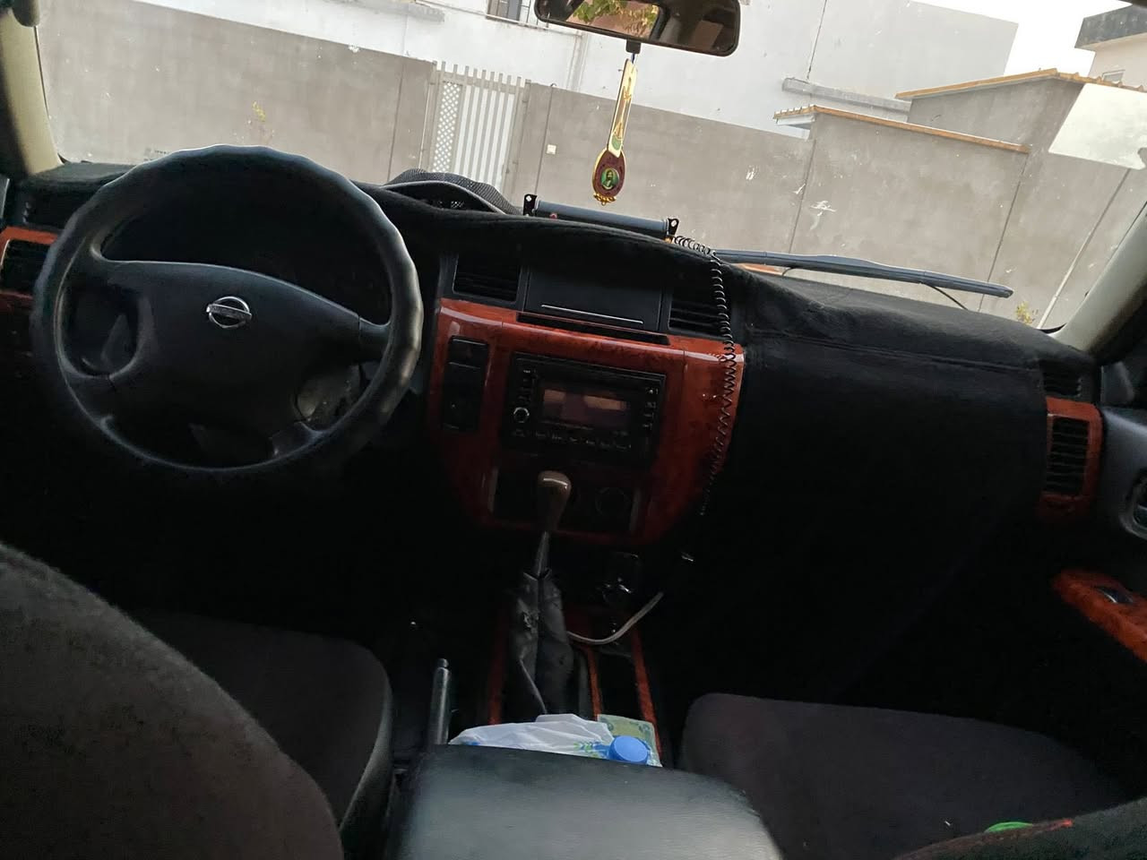 گێڕ و مەکینەی بەطە
دەعم و لێدرانی نیە و کەرەبایاتی بەشەرت 
سەیارەکە علوجە بە شەرتی ماڵی دزراو مەدەنی نەبێت
گێڕ عادیە 
نرخی ٥٧ گەڵاو مەعامەلە
0772 504 5536
شوێن سلێمانی   ٢٠٠٨
