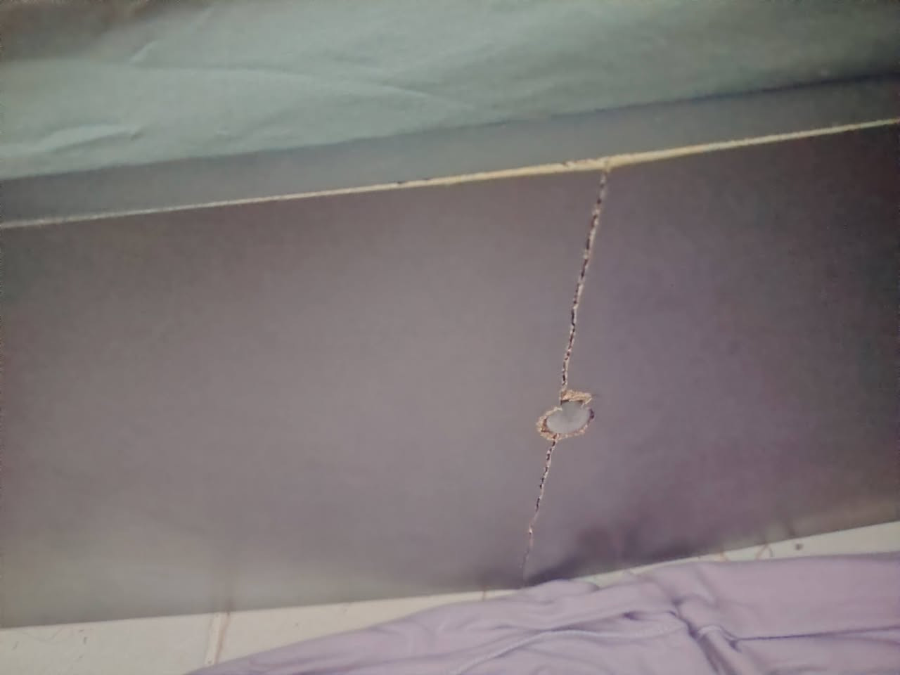 سلام وعليكم
يوجد غرفه اخشاب تركيه مستخدمه ٨ أشهر فقط بس جديده للبيع سعر مليون و100 (يوجد فيها فطر صغير في صفحه الجربايه موضح ب صوره)
مكان في الرمادي
للاستفسار الاتصال على ***********
