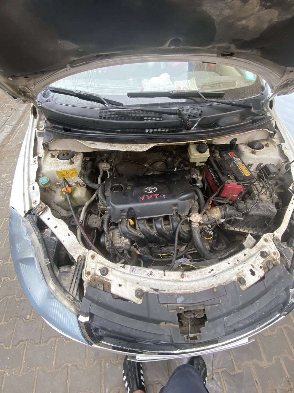 السلام عليكم سياره للبيع شيري فلاوين موديل 2013 رقم بصره سنويه لحد 30 رقم انكليزي سياره محور محرك كوريلا بيكاتو السعر 40ورقه 
الرقم ***********
