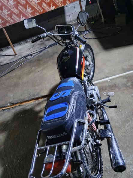 تايكر 18 يحتاجله ترتيب اوراق اصولي بغداد السعر 300 العنوان واسط العزيزيه ***********
