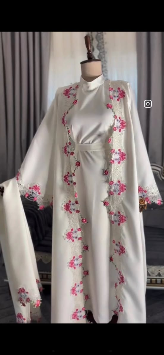 كشخت رمضان 🌙 ويانه غيّر للحجز خاص


**إذا كنت صاحب هذا الإعلان وتريد حذفه لأي سبب، رجاءا أرسل رسالة إلى الدعم الفني**