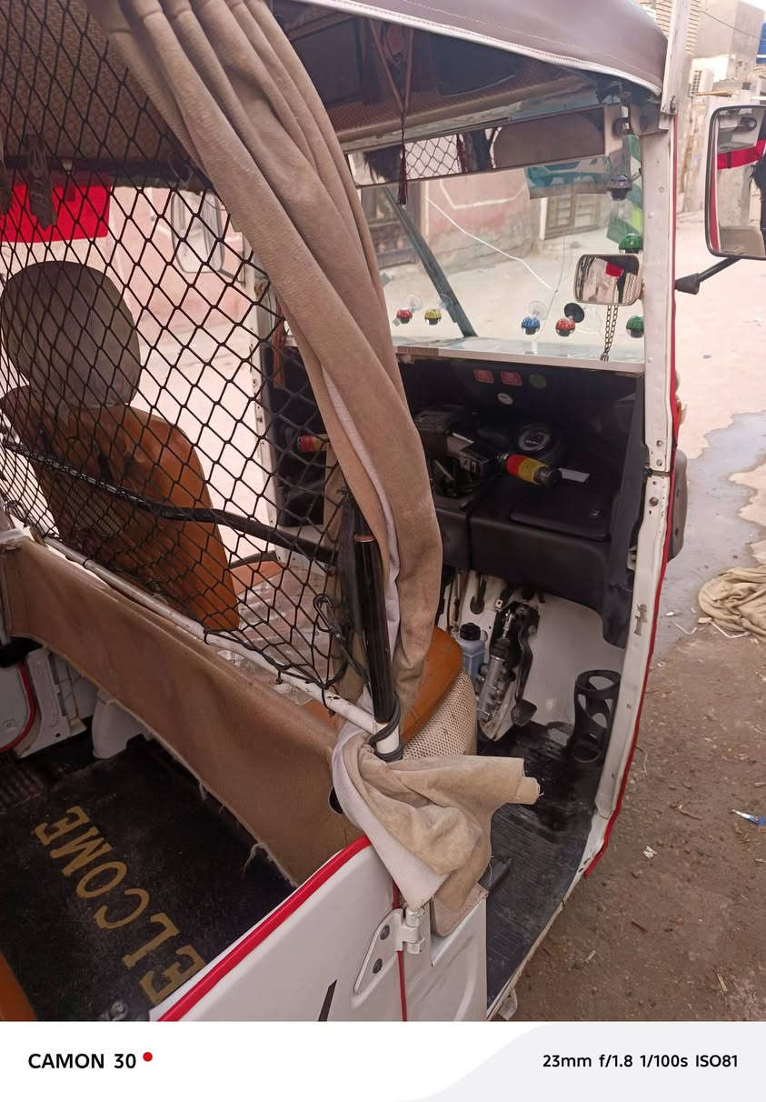 تكتك موديل2021مكفوله من ضربه وصبغ تكتك بلاديه*********** سعر8وربع
