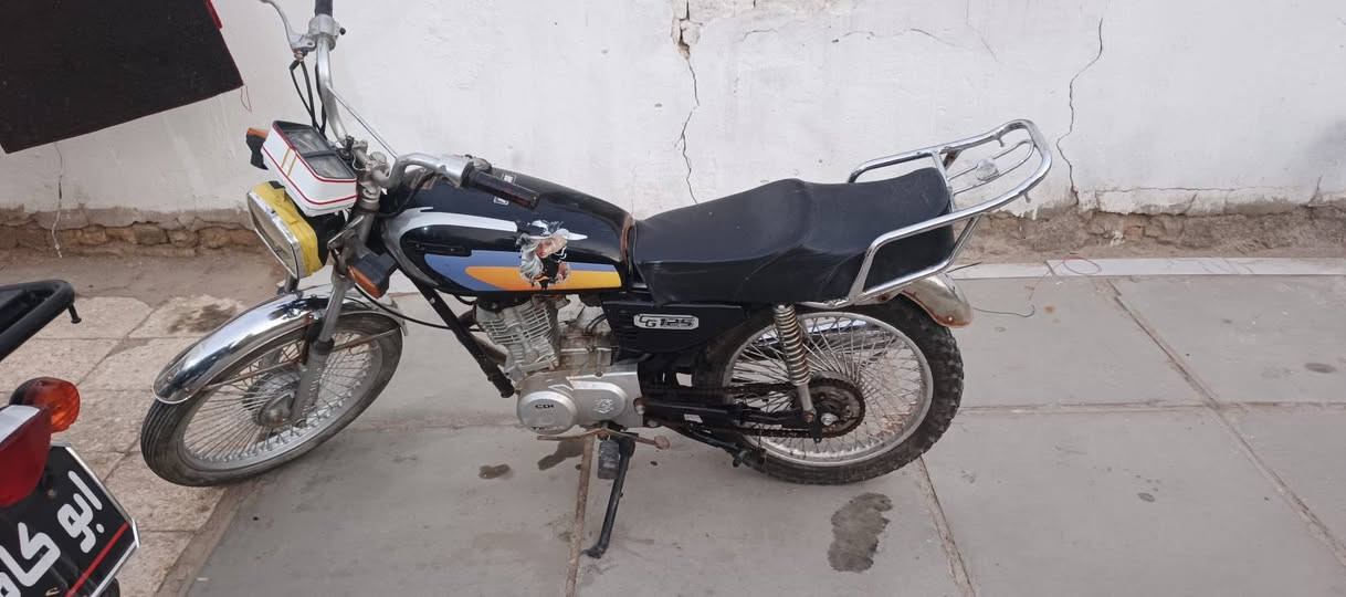 دراجه للبيع شاصيها ٢٢ اوراق سكنر تعمير جديد محرك ١٩مامفتوح.
مكاني بابل الشوملي ***********
متواجد عالفيس
