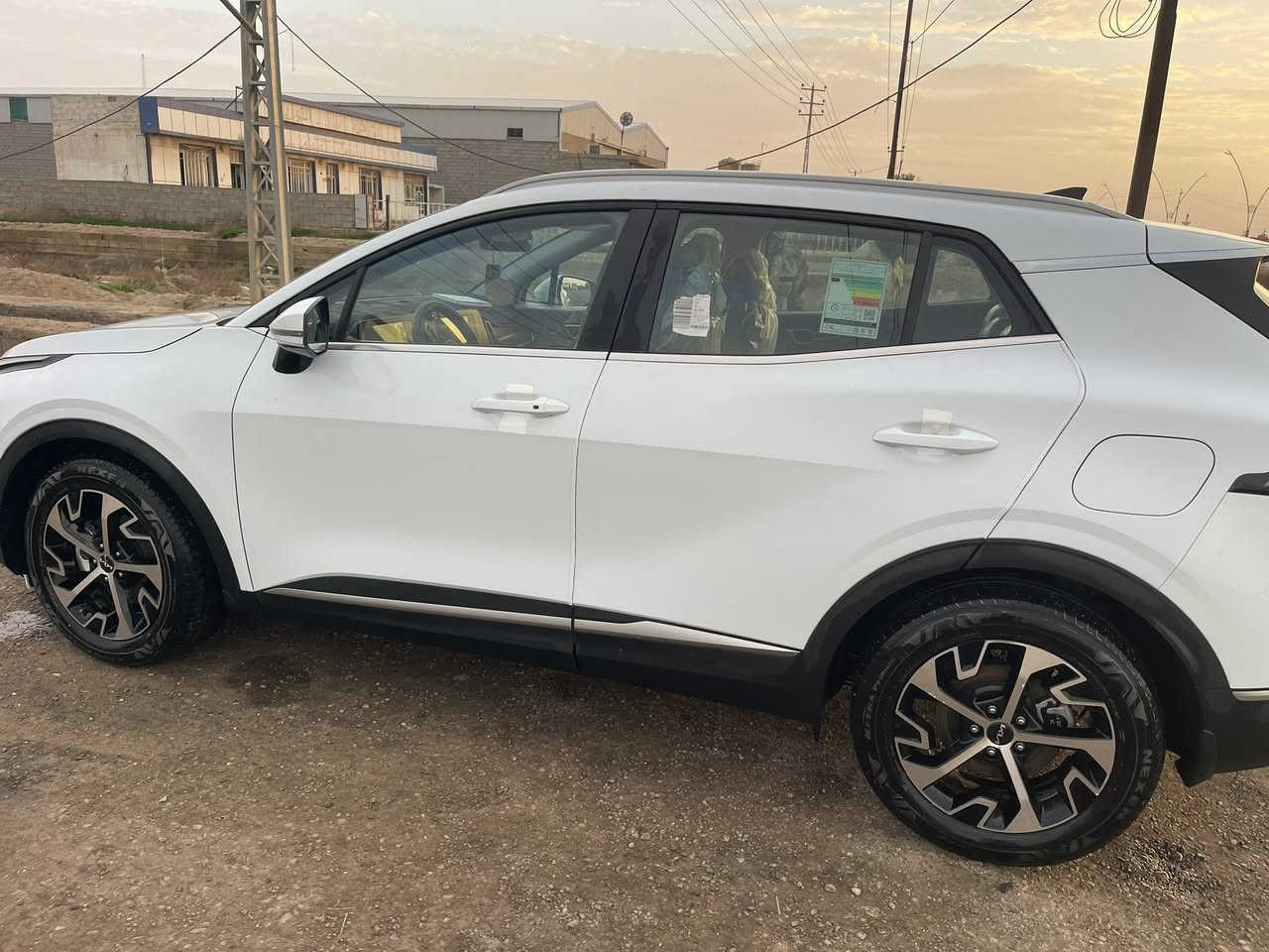 2025 ماشيه 22 الف قابل للزياده
مواصفات نصف فول وضع الشركه ب اسمي اربيل قبل سبوع حولتهه السعر 225

  ديالى جديده الشط ***********
