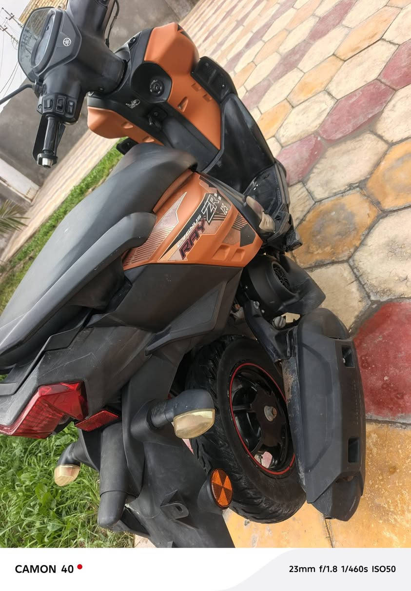 السلام عليكم zr للبيع مديل 22 اوراق كفاله عامه دراجه تخبل سعره 2 و300 وبيه مجال لشراي  كل نقص ما بيه
وهذه رقم ***********
