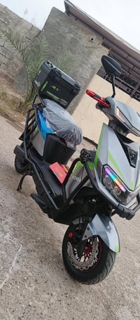 سكنس كوري • ماشي قليل • بطاريات ٦ ٣٢ أمبير