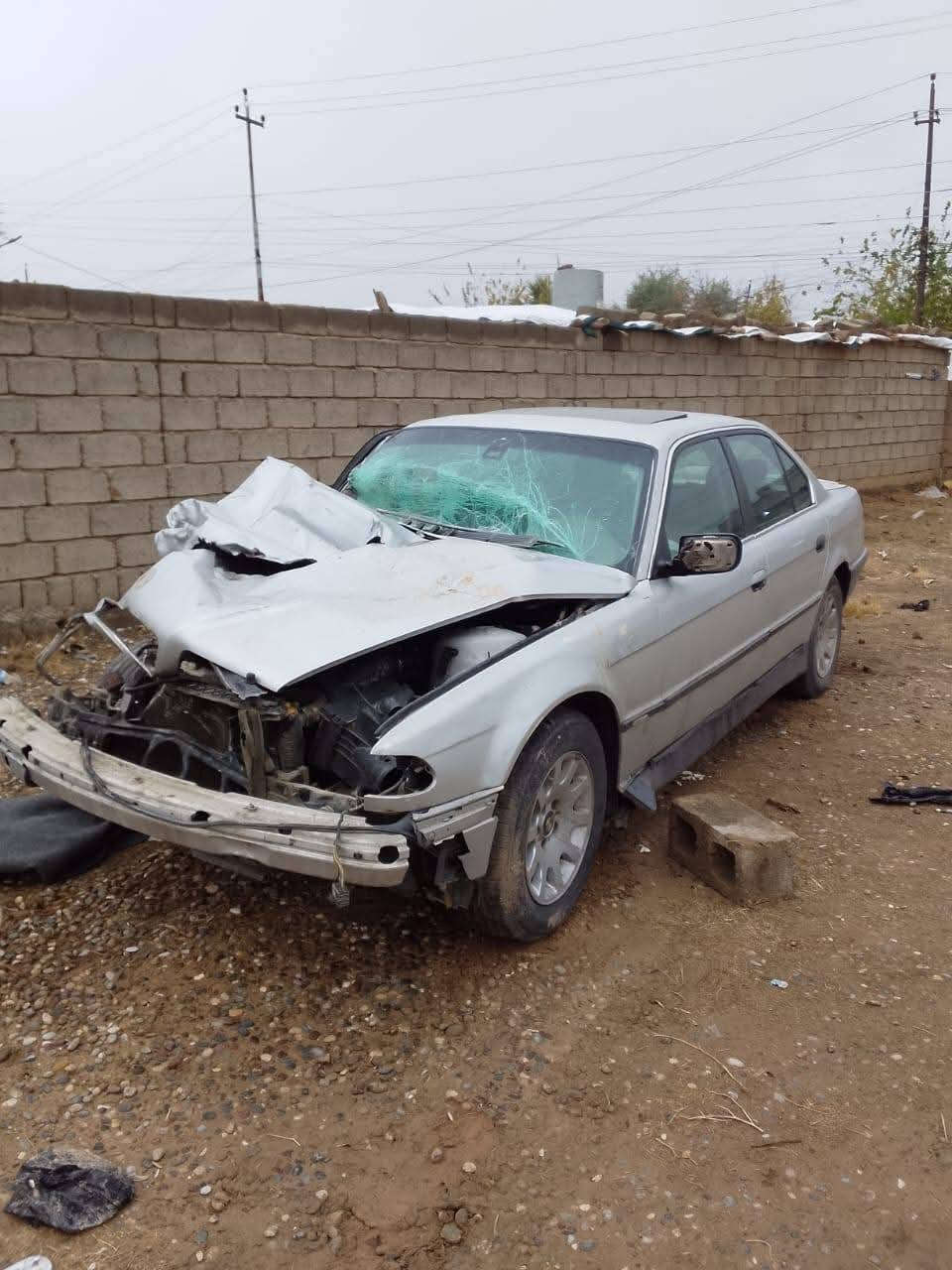 سلام عليكم الله يجفيكم الشر سويت حادث وطلعنه سلامات السياره البيع كاسح موديل 2000
728 حجمها دبل فانوص ابيعها علا وضعها رقم صلاح الدين 
السعر 25 وبيها مجال ومراوس ابيئم هم عادي نتراهم 
***********
