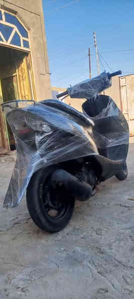 السلام عليكم دراجه للبيع ساسوكي جنطه السعر ٢٥٠ وبيه مجال ***********
