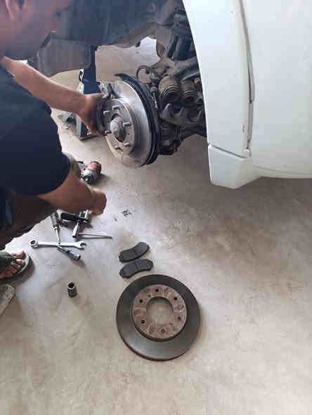 من اعمالنا .. حداده صدر لسيارات الباجيرو 
صناعه البياع شارع السابع 
***********
***********
