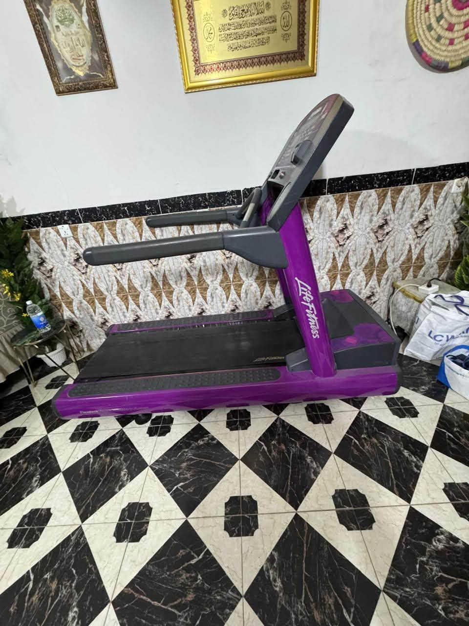 Life fitness جهاز جري ن نظيف
شرط الفحص بمليون ونص


**إذا كنت صاحب هذا الإعلان وتريد حذفه لأي سبب، رجاءا أرسل رسالة إلى الدعم الفني**