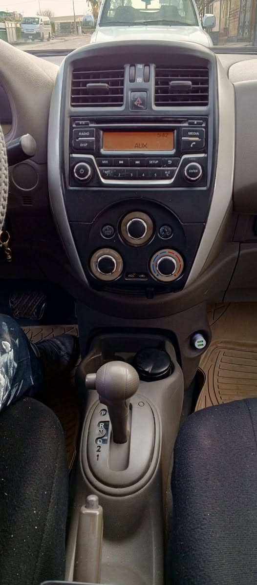 نیسان لاکشمی با مودیل 2017
بستیک بۆیاغی هەیە سی جێ ساردەکوتی هەیە گیرومەکینە شەریکەیە چوارتایە لۆکی لەسەرەژم***********رەموسەنەوی نویە أربيل, العراق
