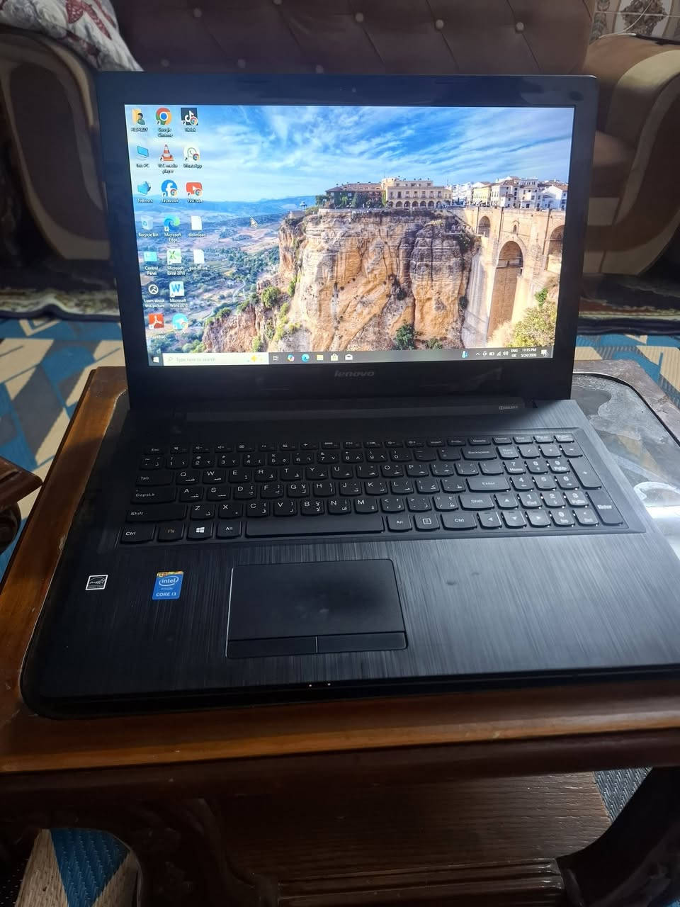 لابتوب لينوفا 
مراوس بلي 4  
هارد 500 
Cor i3
رام 8


**إذا كنت صاحب هذا الإعلان وتريد حذفه لأي سبب، رجاءا أرسل رسالة إلى الدعم الفني**
