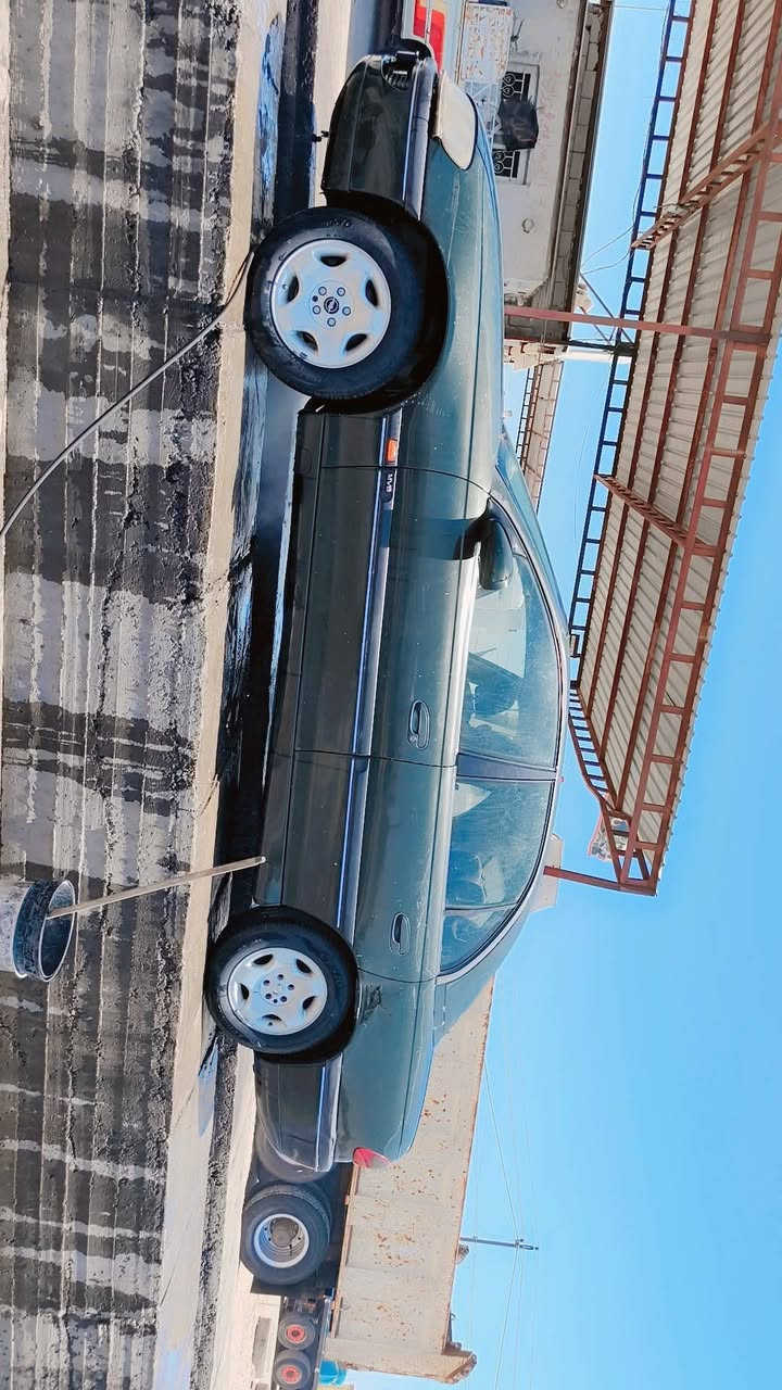 السلام عليكم اوبل اوميجا بزون موديل 95 سياربسمي لا والله كير اوتوماتيك تحويل ثانوم  ٣٣ وبيها مجال قليل السيار ما مصبوغ بس صبغ شركه ولا معجون ***********
