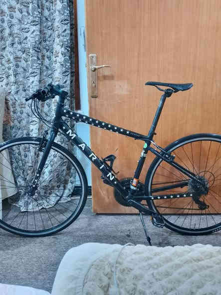 يالله
وين الي يدور قطعه مميزه ونادره 🔥😁🇺🇸
ترحال ماركة مارين ( MARIN ) الامريكيه الغنيه عن التعريف
استيراد اندنوسيا
مال حاويه غير مستخدم داخل البصره
حجم 28 s
فريم المنيوم ( فافون ) بالكامل مضلع 
سستم شيمانو تورني كامل 3x7
بريكات تكترو
وياله المنيوم طبقتين لتحمل الطسات والاوزان العاليه
وياله كمبريون سلايت 
الكتابه الي عليه والنجوم كلهن فسفوريات يعني يضووي بالظلام ❤️🔥
وياله مختمه مارين
بطيخات مختمه مارين
سكان مارين
رگبه مارين
بوري سرج مارين
نظافه 100٪
مابي اي نقص كامل من كلشي
السعر 250 الف 
مكاني البصره مقابيل سجن حمدان 
***********
تواصل
