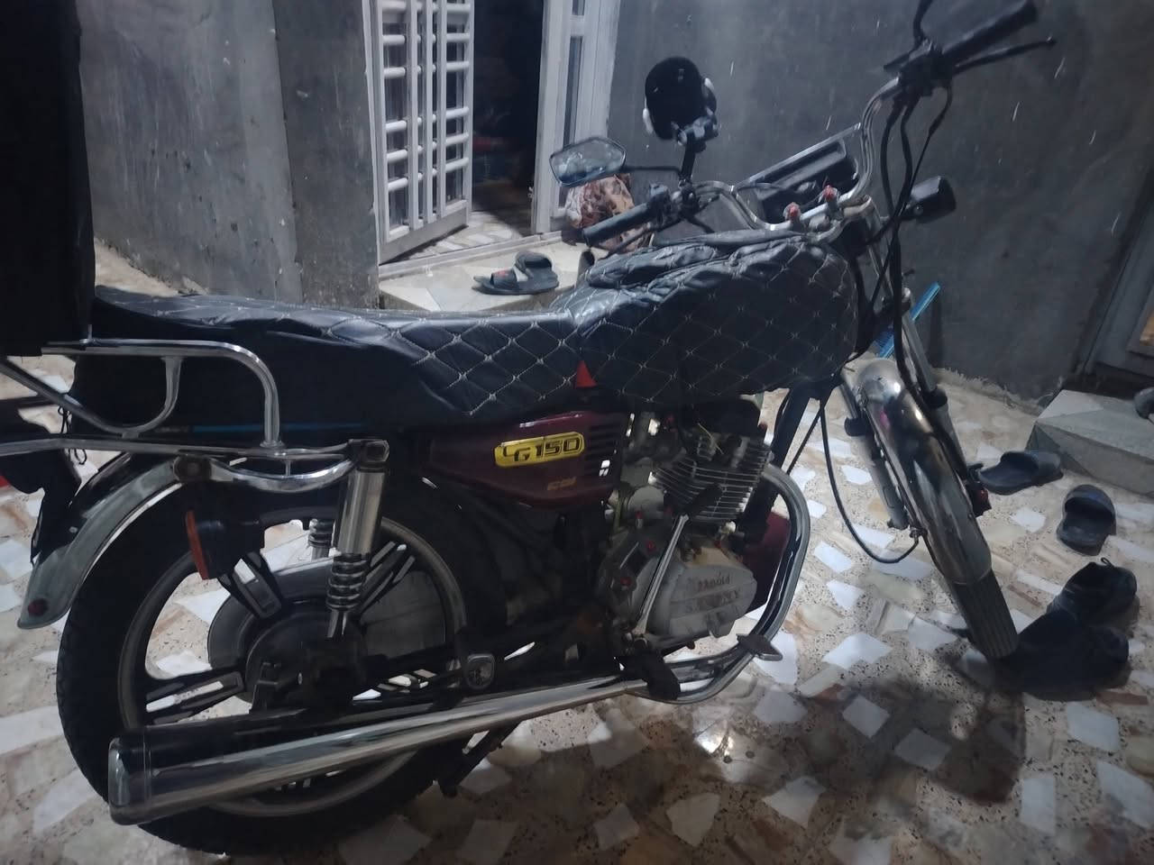 دراجة إيراني سيفان مديل 2023 نضيفة أكثر من الصور للبيع مكينة ما مفتوحة *********** واتساب متواجد على النت السعر $600 بيها مجال
