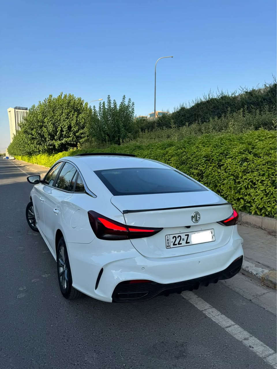 MG GT 2025 
فول فول مواصفات 
شاشة اكتيف 
٥ كاميرا 
سلايت 
بةصمة 
بيش و بشت ليد هتد 
سيارةكة ٢٤ كم روية سةيارةكة يةك ملاحزةي هية  كارتةكي بجوكي هية لة ليوي بونيت باقي بةشةرت  دعاميش بوياغ نية بي تةزرة بي تعديل بي بوياغة شوين هةولير *********** واتساب كورك كراوةية … أربيل, العراق
