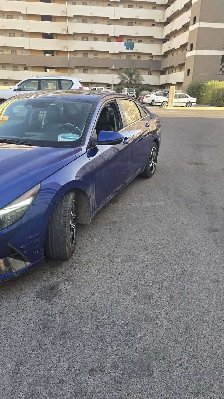 السلام عليكم
النترا ٢٢ لمتدد فوول 

بدون صبغ بدون تبديل  بدون ايرباك كلها ليبل واحد 

فتحه

بصمه

تشغيل عن بعد 

رادار 

جلد 

كشن السائق والراكب تدفئه

سماعات بوس عدد 8

كير 8 نمر 

سياقه شبه ذاتيه 

السعر 150

المكان بغداد

***********
