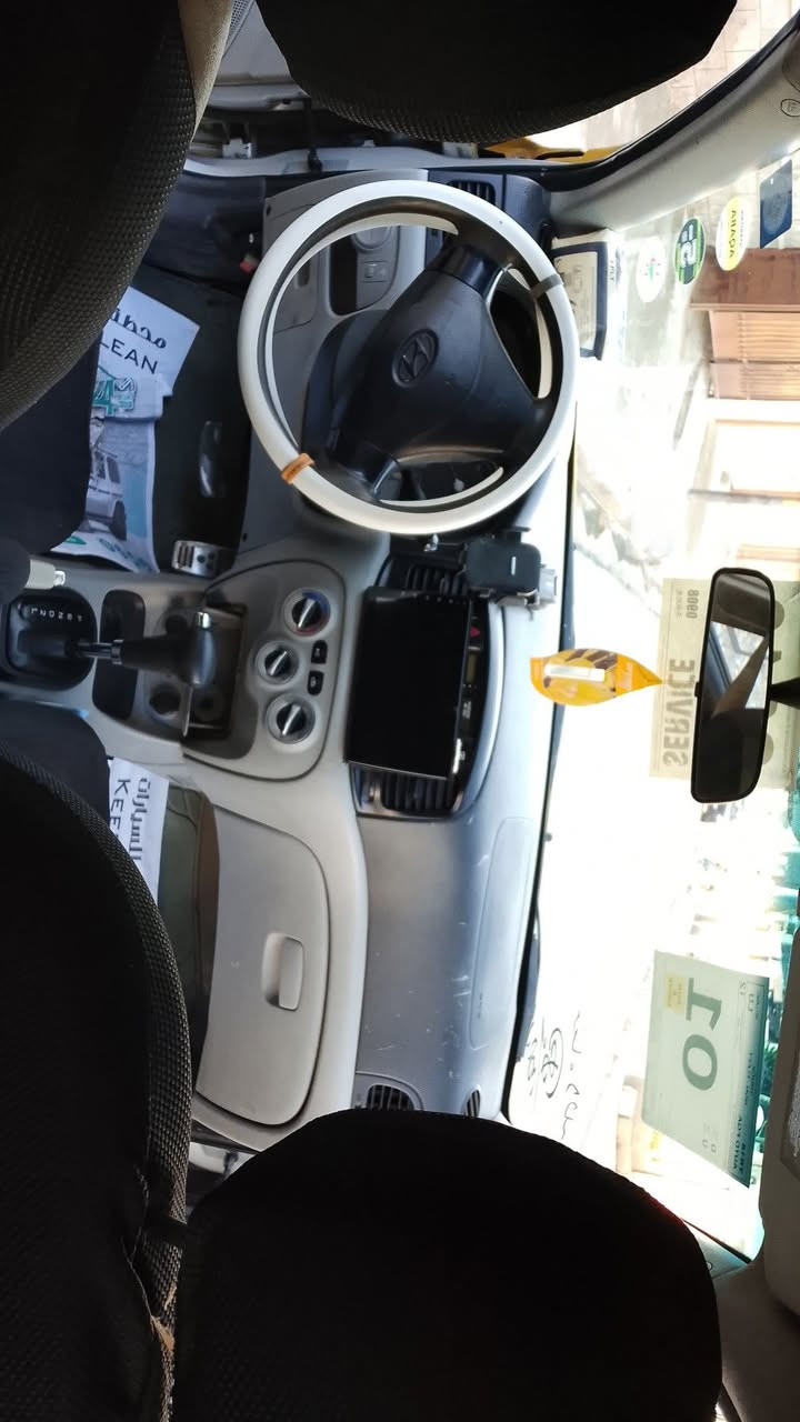 اكسنت موديل 2010وارد امريكي ضرر جاملغ امامي مبدل اب اصلي هيىه والغرامات صفر شرط الوكاله والتحويل  السعر (93)أو بيها مجال قليل الرقم ***********العنوان موصل حي التحرير
