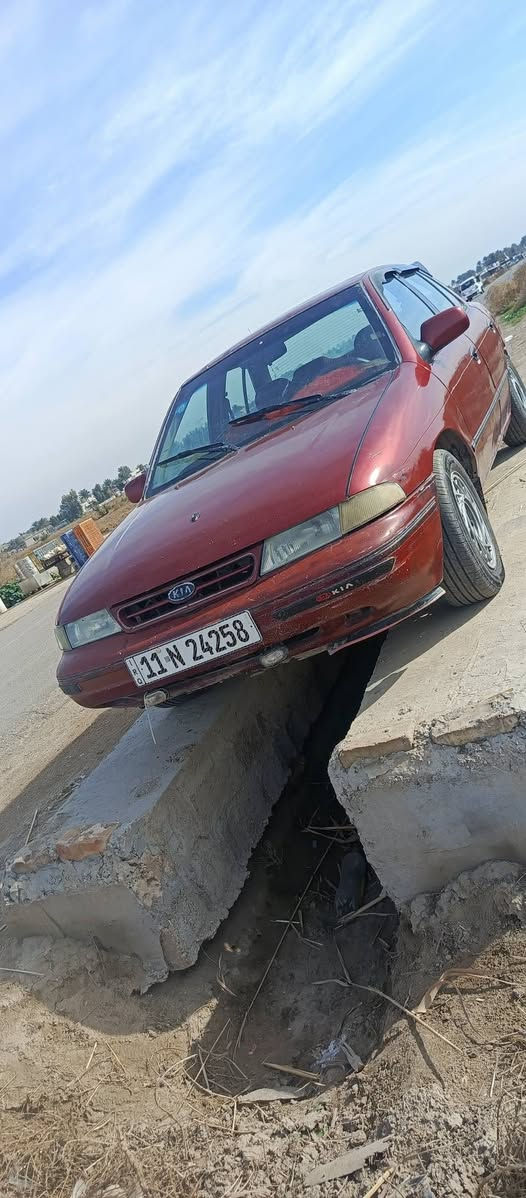 السلام عليكم سيفيا للبيع موديل 94 رقم بغداد دولي تحويل مباشر سياره حلوه مال جناي كهربائيات شغاله العنوان ابو غريب سعر 29 بيها مجال بسيط***********
