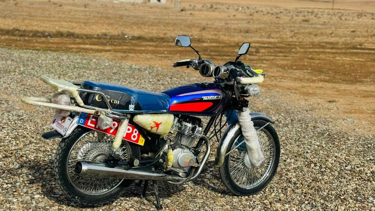 سلام عليكم تايكر موديل 2020 وزن ثقيل باب اول محرك كبس شرط مامفتوح السعر(675) الرقم ***********
(((الموشراي رجائن لايجي يتفلسف براسي)))
