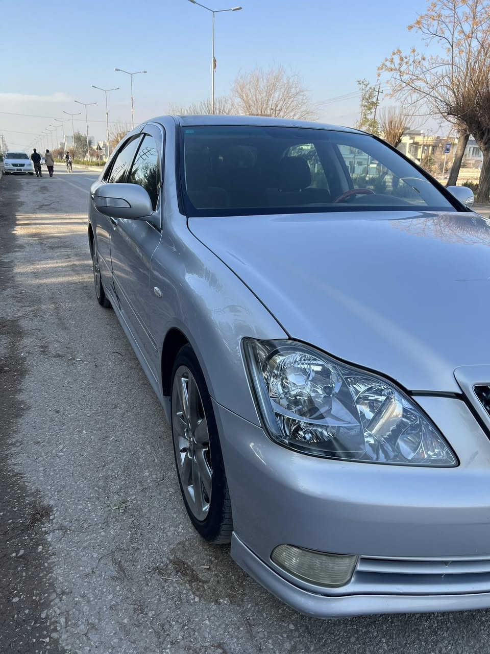 2005
بڕاوە
ناو ڕەشی ساج سور
گیڕومەکینە بچوک
پیشو دوا کەپس
تەقەو ڕەقەی نیە
ئاوینە ئیشارەت
(شارەزوور)

0750 170 3118
