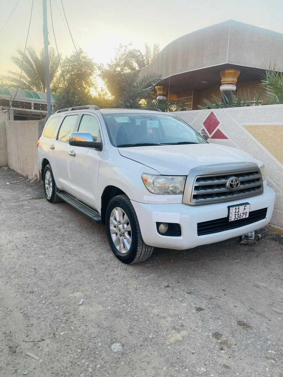 لسلام عليكم
تيوتا سيكويا  بلاتينيوم 
مشروع وطني تحويل مباشر
موصفاتههً معروفه
داخل مشمشي
.الموديل:2009
.المواصفات(platnum) 1/1
 بمصه تشغيل
.سلايد روف
كشناتً جلد
.زراكات 
.حساسات
.تحكم ستيرن جهتين
.ستيرن كهرباء
.مري شفط
.كشنات جلد +تدفئه تبريد
.بردات جانبيه بلاديه
.شاشه ايباد
.V8(5700)
.بعد بيها هوايه مواصفات 
بيها جاملق امامي صبغ وبيها كلير بل جاملق الخلفي بدون اي
دواخل و بيها بارد 
.السعر 157
مكان السياره بغداد
***********
