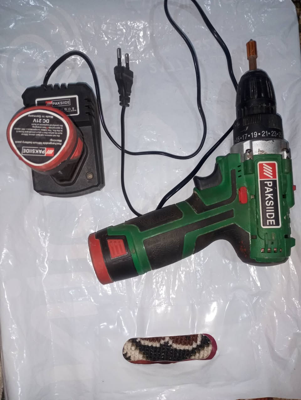 دريل بارك سايد مستخدم قليل مع بطاريتين وشاحنه سعر 25وبي مجال مكاني الرمادي


**إذا كنت صاحب هذا الإعلان وتريد حذفه لأي سبب، رجاءا أرسل رسالة إلى الدعم الفني**