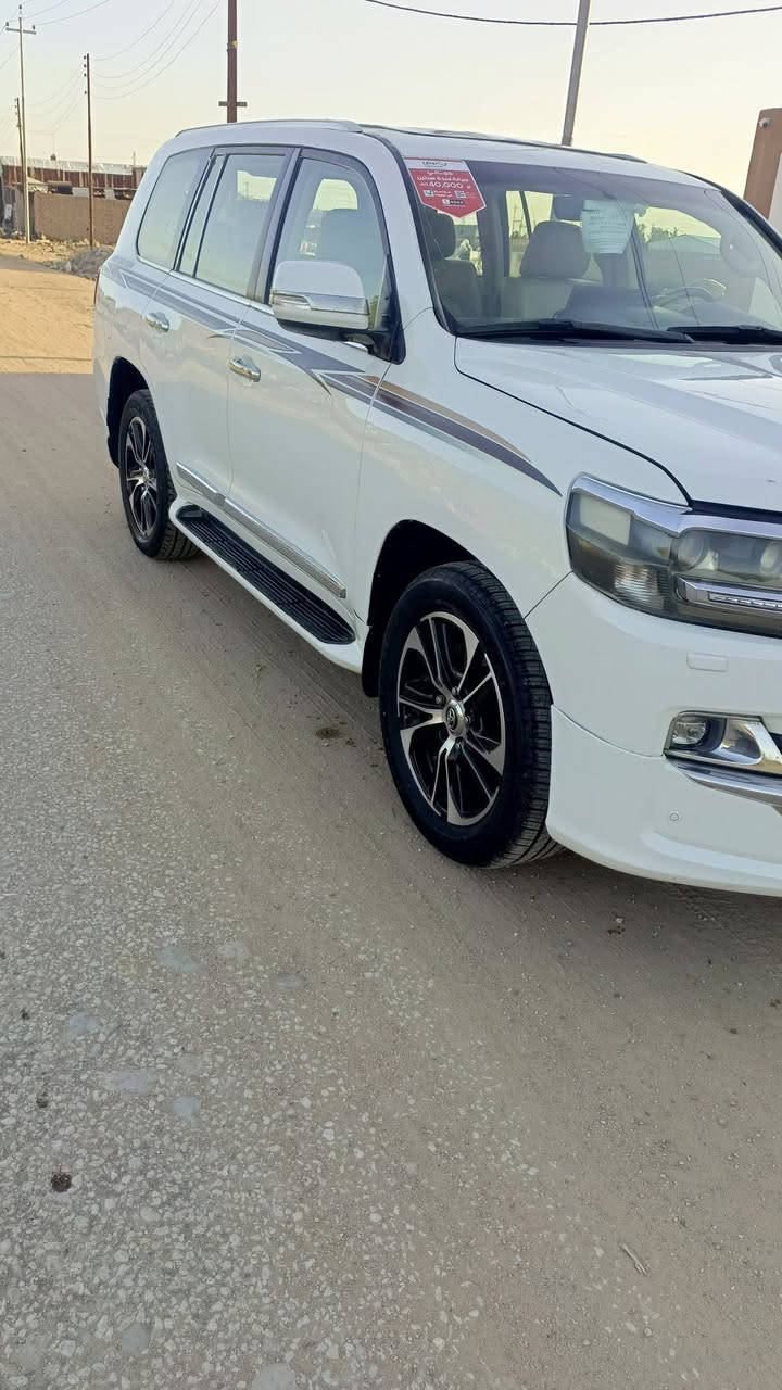 لاندكروز موديل  2017 بريم فول مواصفات ارقم اربيل الدولي محرك جديد تخم تاير حداديه  جديد تبريد شغال تدفئ صبغ عام بدون دواخل بدون إرباك سياره وضع شركه سنويه ل 27 تحويل مباشر المالك بغداد #سعر 3/25  تلاثه شداد و خمسه وعشرين ورقه دولار المكان بابل القاسم ***********
***********
