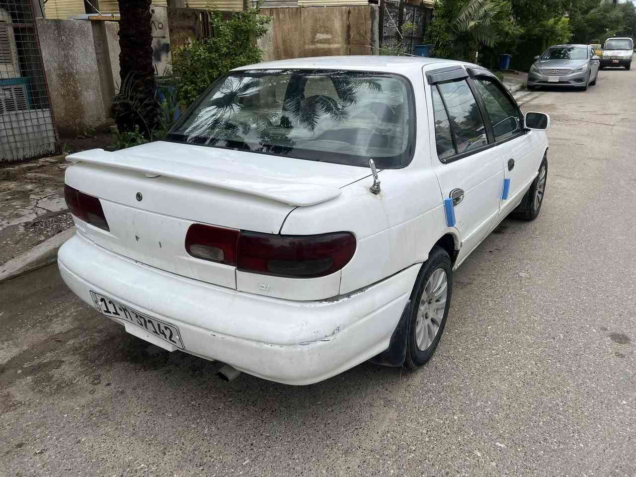 السلام عليكم سيفيا موديل ١٩٩٥ للبيع اوامراوس السياره جاهزه كيرومكينه مكفولات صدر نظيف كهربائيات كلها شغاله مصبوغه حزام للجماليه مكفوله من الضربه كير اوتماتيك السعر ٣٦ وبيها مجال مكان بغداد الحريه للاتصال ***********
