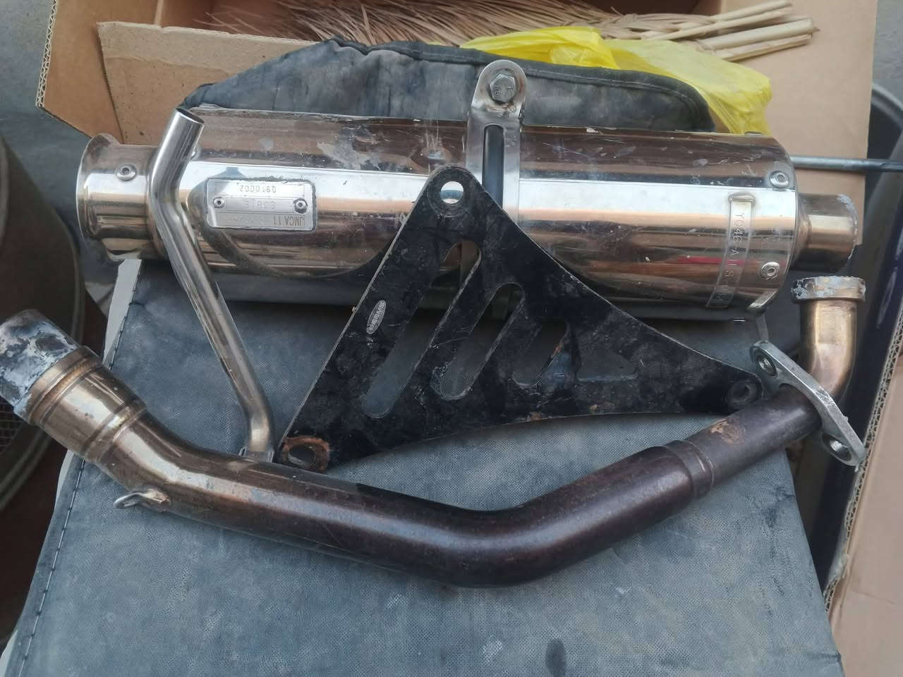 صالنصه سكنس
قطعتين 
كاتم و صوت 
مكاني ناصريه 
توصيل موجود 
الي تخدمه يراسلني


**إذا كنت صاحب هذا الإعلان وتريد حذفه لأي سبب، رجاءا أرسل رسالة إلى الدعم الفني**