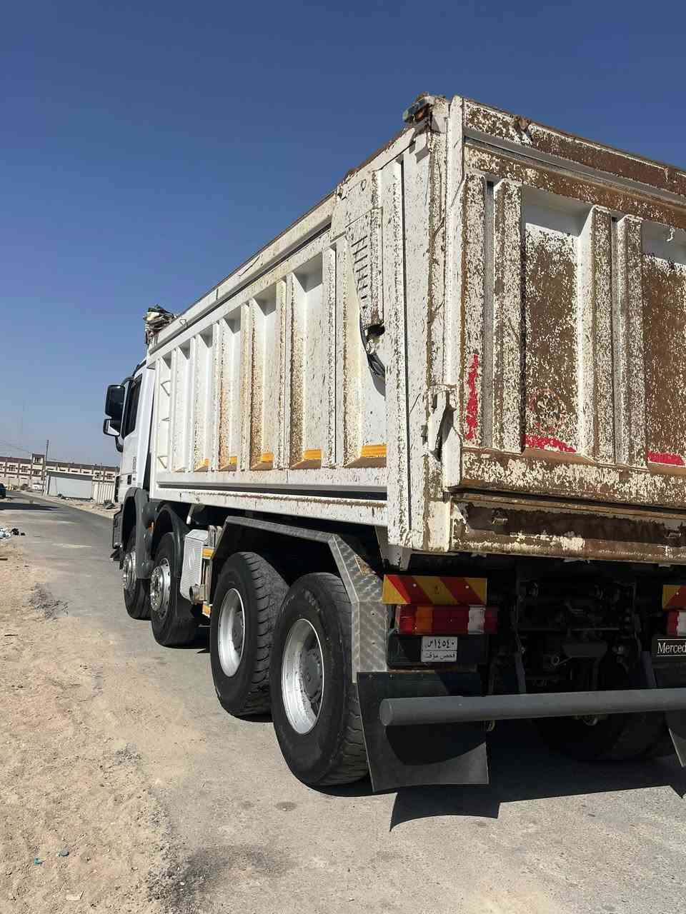 السلام عليكم للبيع موديل 12العنوان بصره السعر 11دفتر ***********
