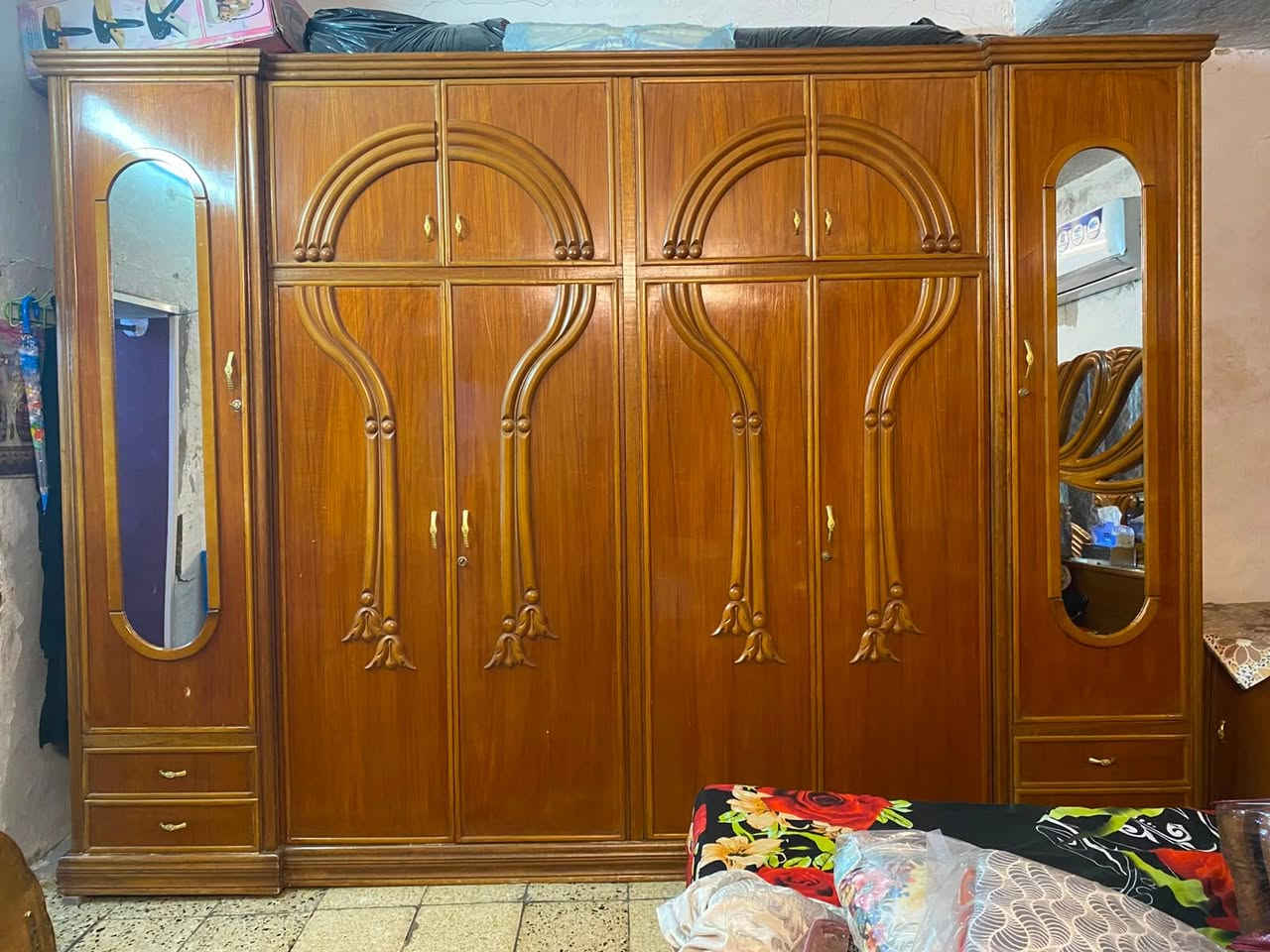 غرفة نوم أخت الجديده صاج وجه وكفه مصارلي هواي من اخذتهه للبيع


**إذا كنت صاحب هذا الإعلان وتريد حذفه لأي سبب، رجاءا أرسل رسالة إلى الدعم الفني**