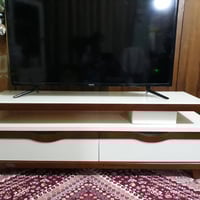 ميز بلازمه اسلايت مكاني البلديات السعر175الف رقم:07702723503