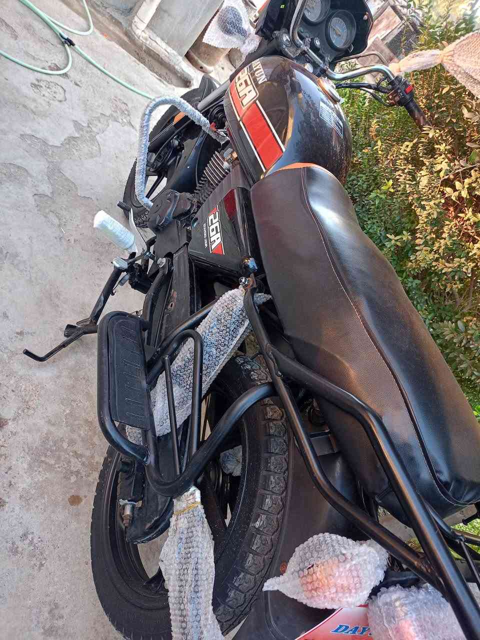 اللهم صل على محمد وآل محمد
السلام عليكم// دايوان  موديل 20 أوراق أصولية /// العنوان كوت الدجيلي// للأستفسار الأتصال على الرقم 
***********
