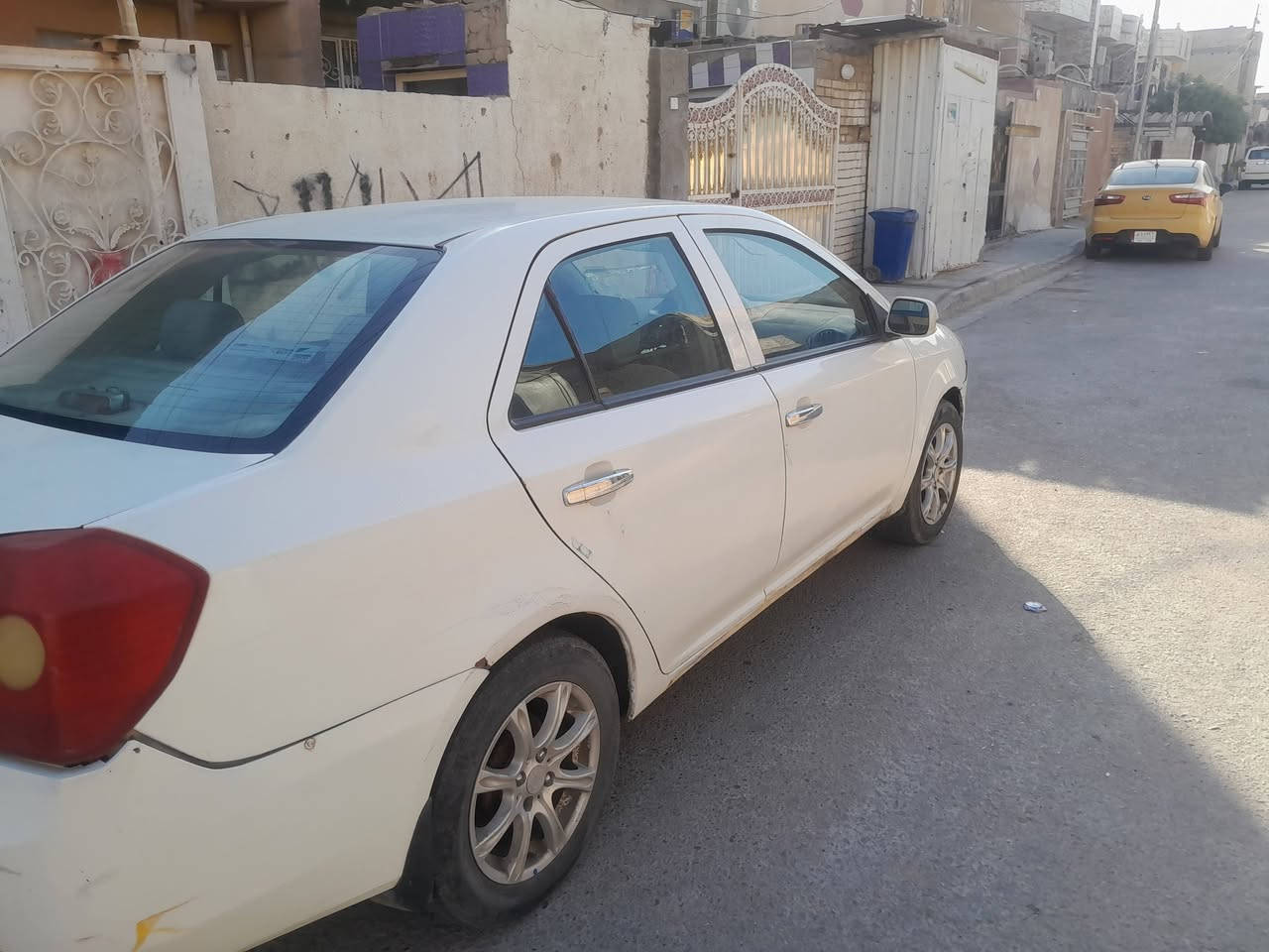 جيلي ٢٠١٣ للبيع السعر ٣٥ للاتصال ***********
