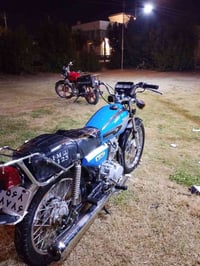 دراجة نارية • موديل 2020 • أوراق أصولي