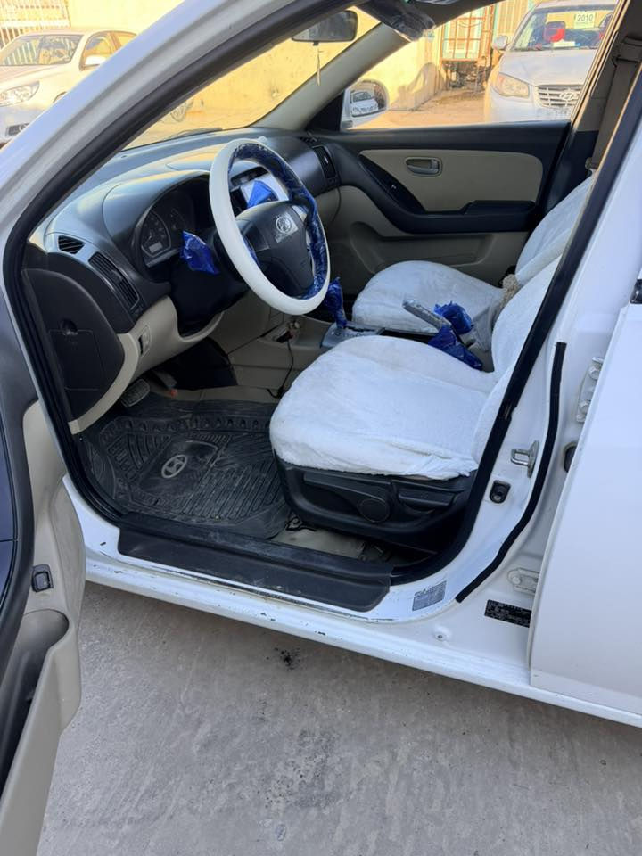 السلام عليكم
للبيع بسعر مناسب 90وبيها مجال 
سونار مرفق بل منشور شرط بدون اي دواخل 
النترا موديل 2009 
كير ومحرك شرط 
تخم تاير جديد 
رقم صلاح الدين الماني شرط التحويل وكاله ما اسوي 
ويرهم مراوس اخذ فرق انطي فرق عادي 
مكان سياره صلاح الدين بيجي 
السعر 90
***********
***********
