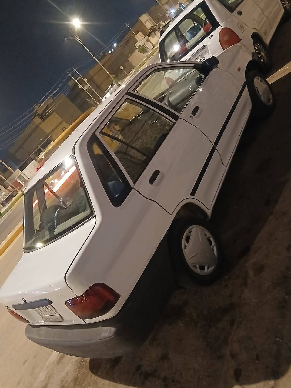 السلام عليكم سايبا موديل ٢٠١٢ رقم بابل تحويل مباشر سنويه لغايه ٢٠٢٧ كير مكينه حداديه كفالة  سياره جاهزه وعلى وضع شركه بلاديه ***********
