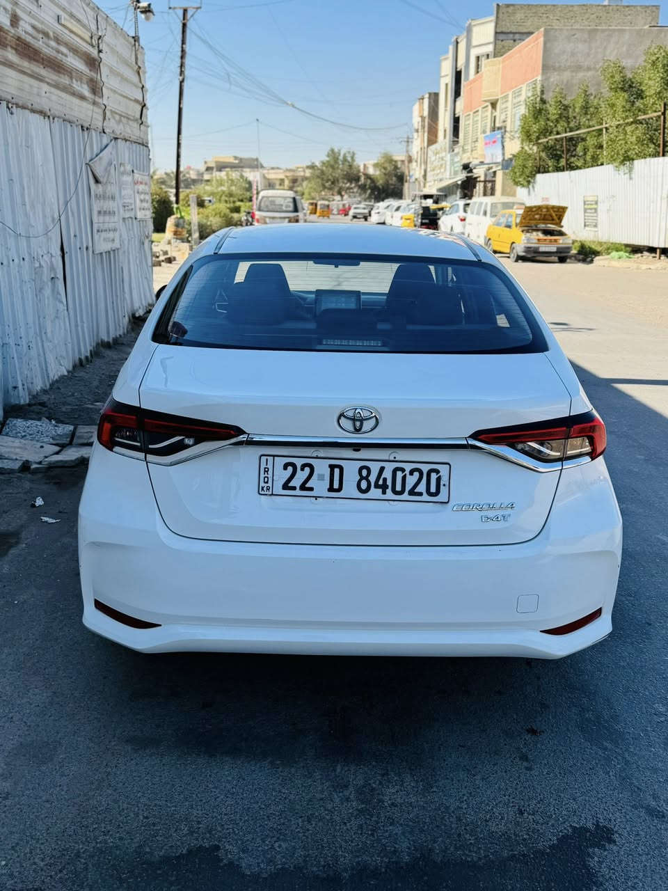 السلام عليكم رمضان كريم على الجميع 
سيارة كورلا موديل 2022 رقم اربيل السيارة خليجية  فول موصفات . بيها بارد بسيط بكصة البنيد  وچاملغ خلفي هم بي بارد بدون صبغ السيارة بدون حار 
ماشية 81 الف كيلو 
سعرها 150  وبيها مجال للطيبين 
للاستفسار   ***********
