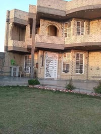 دونم للبيع بي بناء 3ابيوت في التاجي ام العظام  السعر 700مليون  الاستفس...