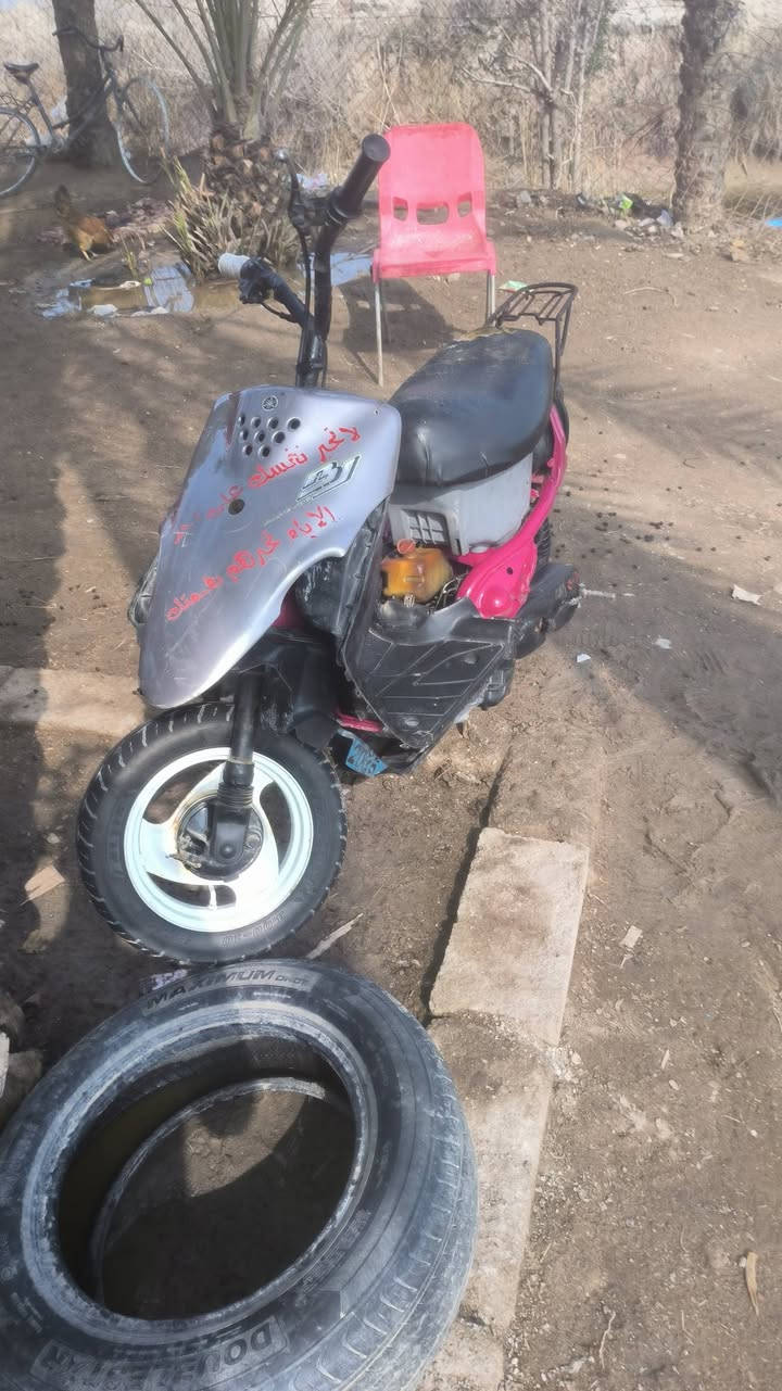 السلام عليكم دراجه للبيع سعرها 125 وبيها مجال قليل مكاني بصره ابو الخصيب وهذا رقمي
*********** بي واتساب
