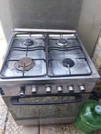 طباخ • فرن • طباخ منزلي • فرن غاز • جهاز طبخ