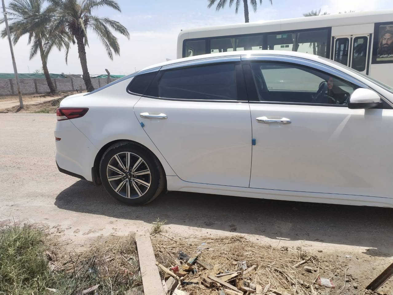 كيا اوبتيما K5
موديل 2022
مداوره ثاني يوم 
سياره جاهزه 
تخم تاير
كشنات تدفى تبريد
تحكم استيرن
دخول ذكي 
ترحيب عن بعد 
كشنات كهربائي 
مكان السياره الديوانية

للاستفسار الاتصال على الرقم 
‏‪+964 773 362 3639‬‏
اتصل وبيك خير وتدلل ديوانية, القادسية


**إذا كنت صاحب هذا الإعلان وتريد حذفه لأي سبب، رجاءا أرسل رسالة إلى الدعم الفني**
