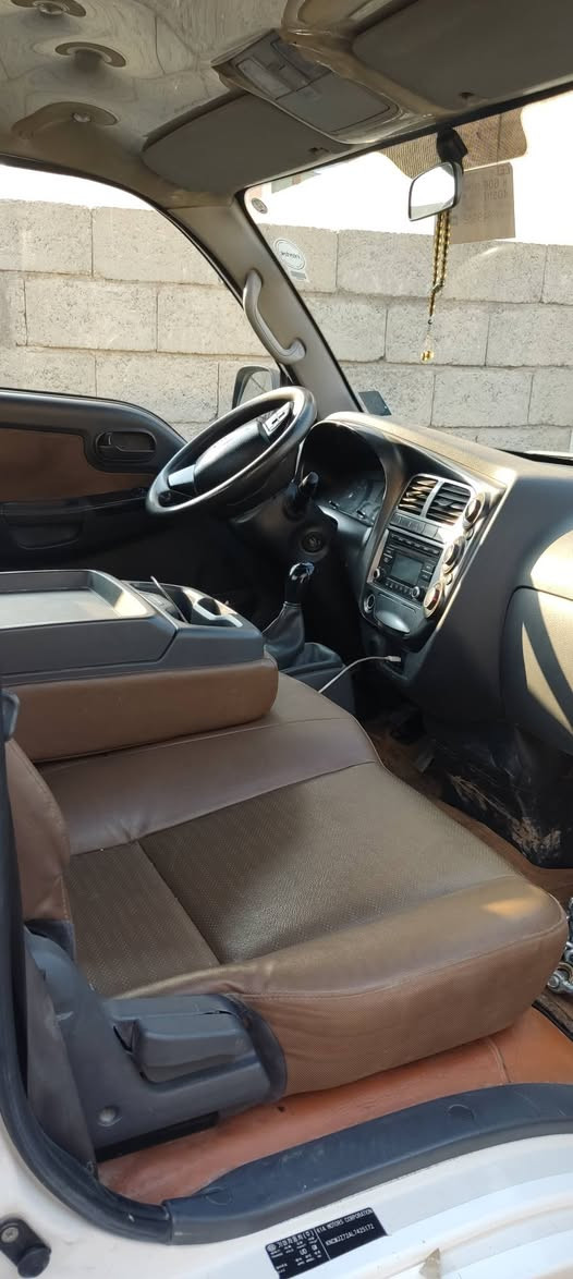 كيا فحل 4000 
موديل.2020 شكل 2021
تخم تاير جديد 
رقم كركوك مشروع وطني رقم جديد 
***********/*********** رقم الهاتف
