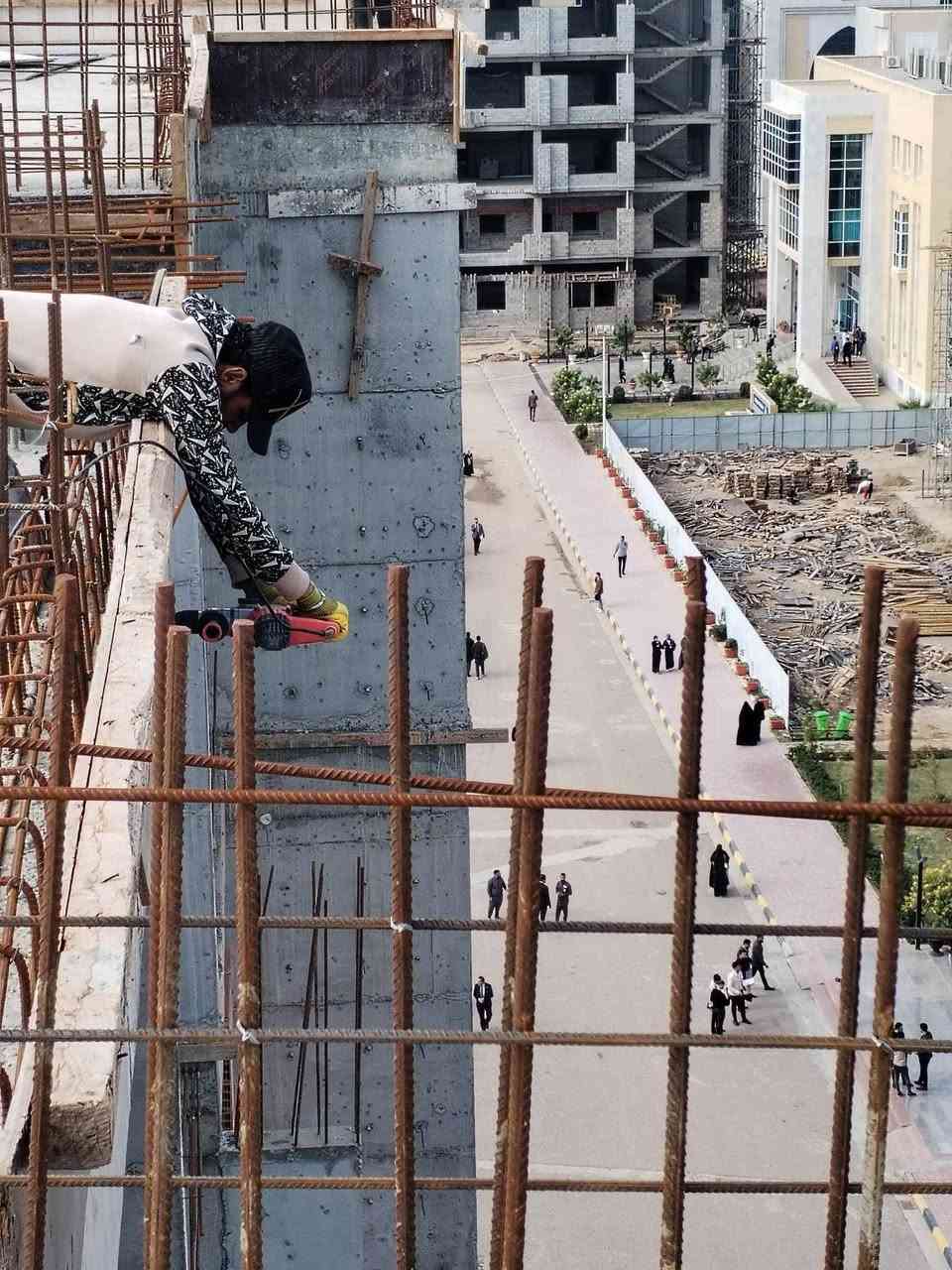 السلام عليكم تنفيذ کافة الأعمال المساحيه والمدنية
تثبيت حدود تقسیم الأراضي
تصميم
تسقيط خرائط المنازل
كذالك أعمال الكونكريت
نجارة حدادة
المساح عماد الجبوري *********** واتساب
جزء من أعمالنا
